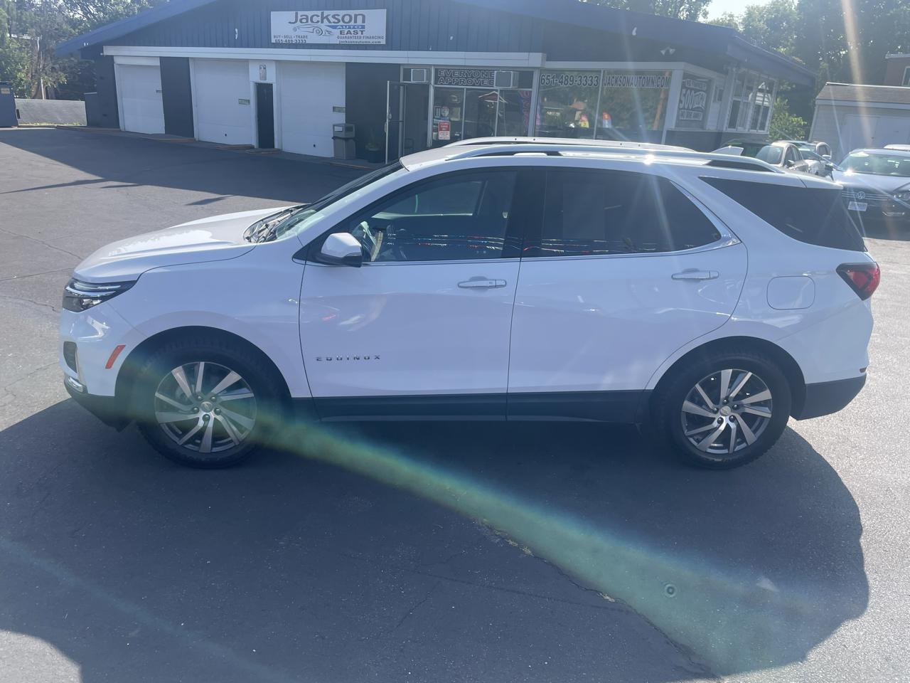 Chevrolet Equinox FWD 4dr Premier 2023