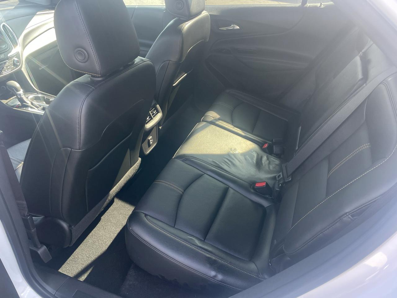 Chevrolet Equinox FWD 4dr Premier 2023