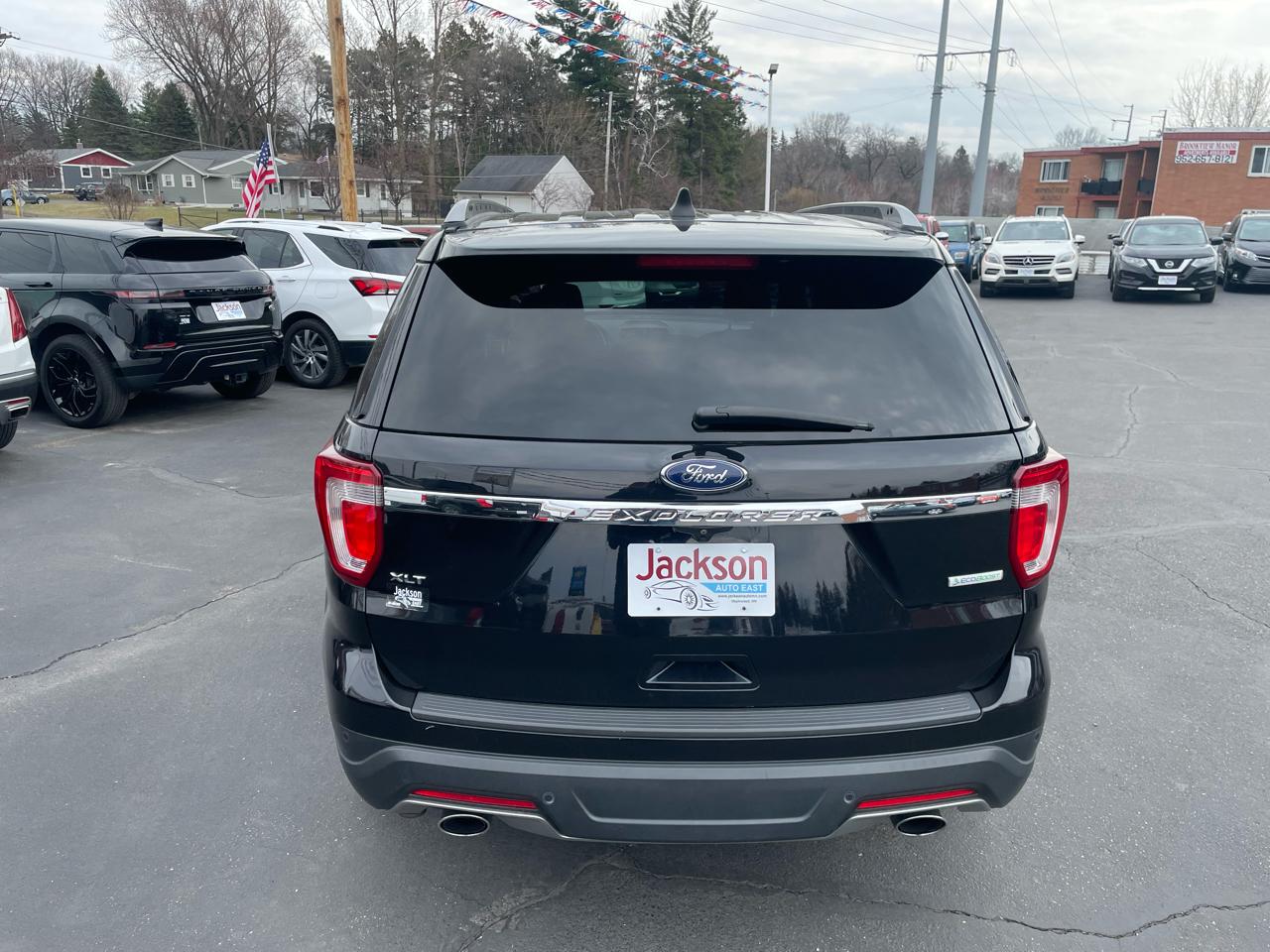 Ford Explorer XLT FWD 2019