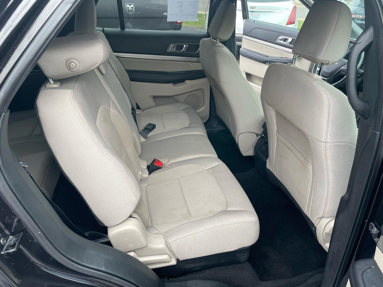 Ford Explorer XLT FWD 2019