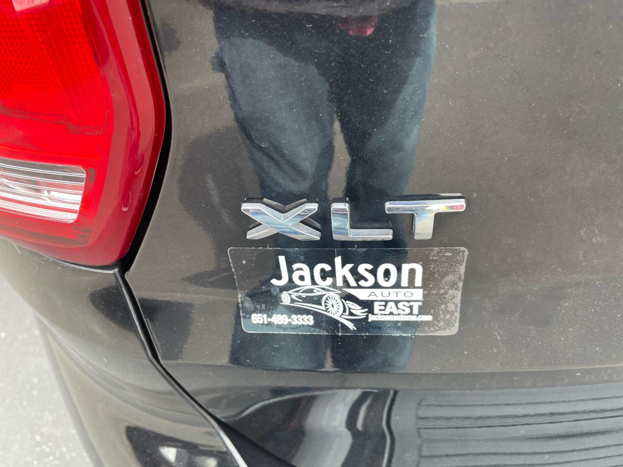 Ford Explorer XLT FWD 2019