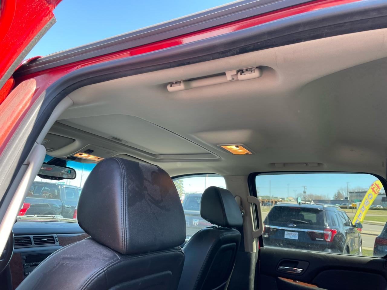 Chevrolet Avalanche 4WD Crew Cab 130" LTZ 2008