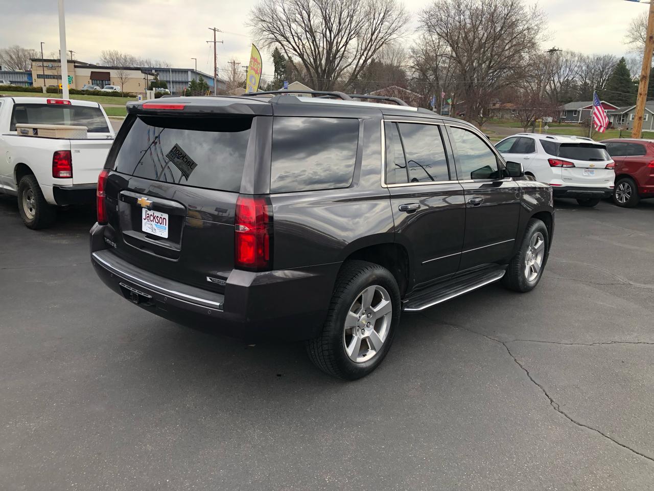 Chevrolet Tahoe 4WD 4dr Premier 2017
