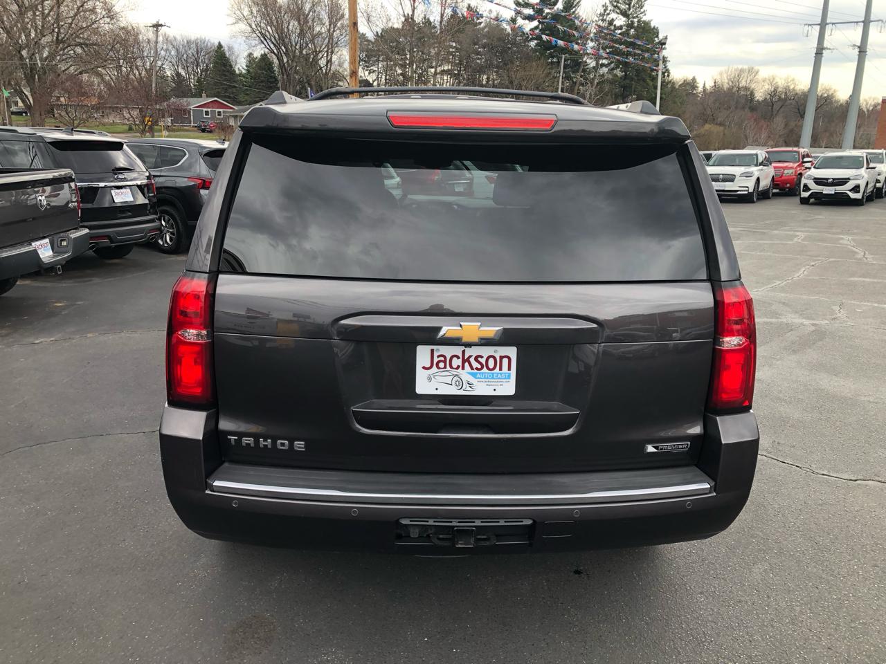 Chevrolet Tahoe 4WD 4dr Premier 2017