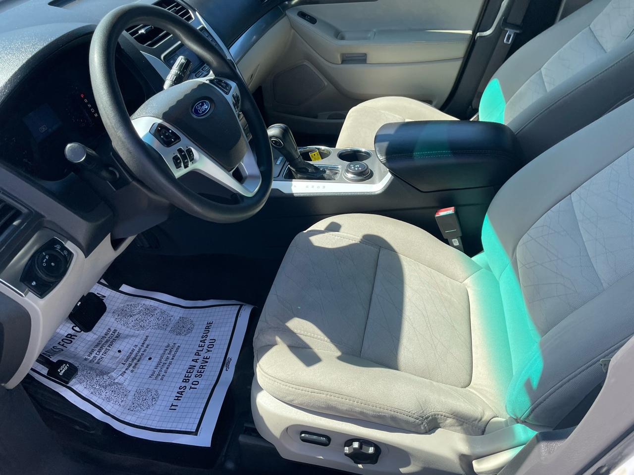 Ford Explorer 4WD 4dr Base 2013
