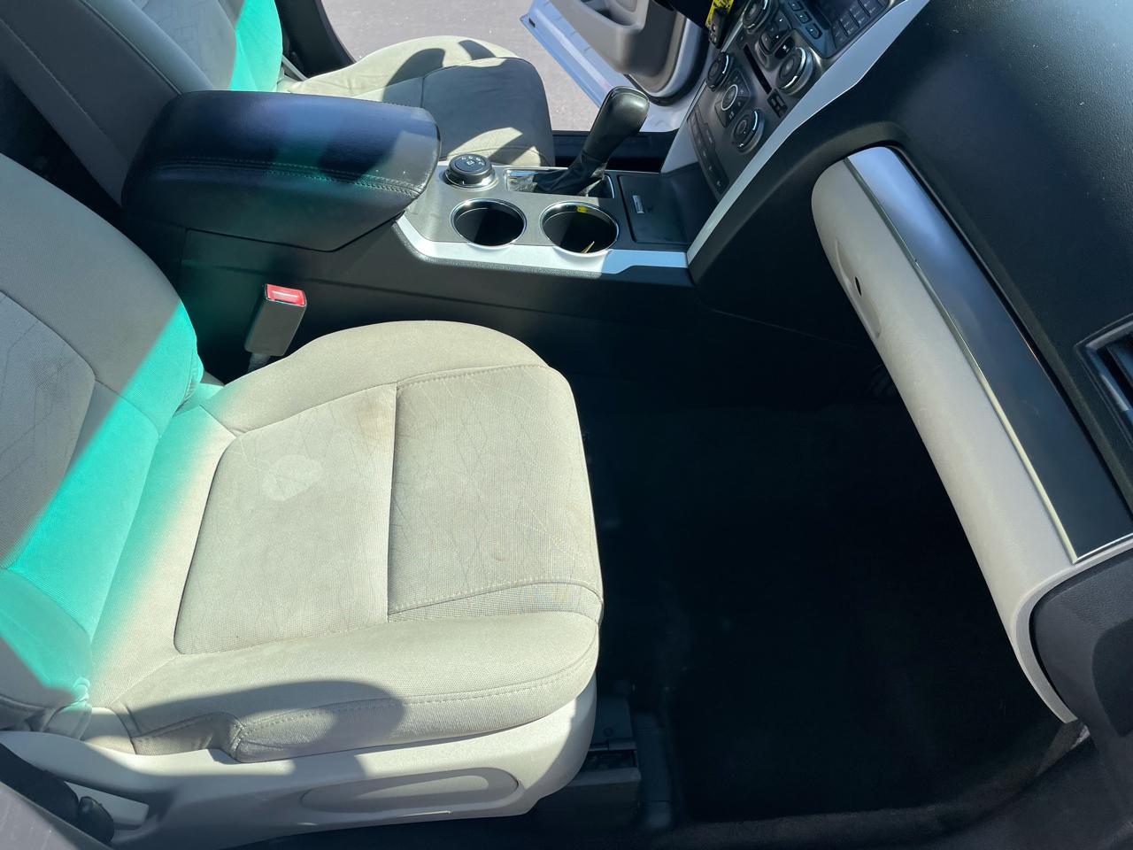 Ford Explorer 4WD 4dr Base 2013