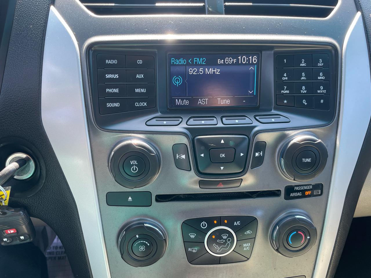 Ford Explorer 4WD 4dr Base 2013