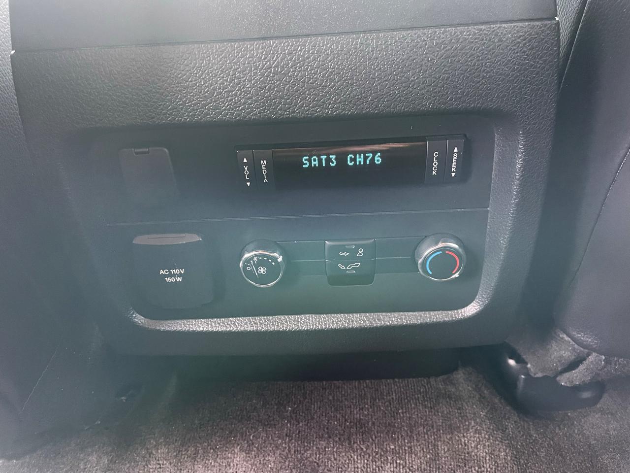 Ford Expedition EL 4WD 4dr XLT 2015