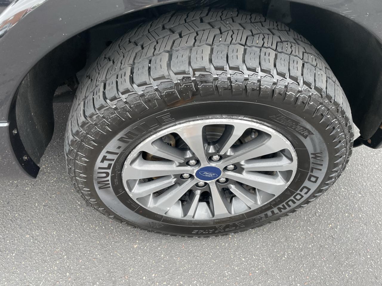 Ford Expedition EL 4WD 4dr XLT 2015