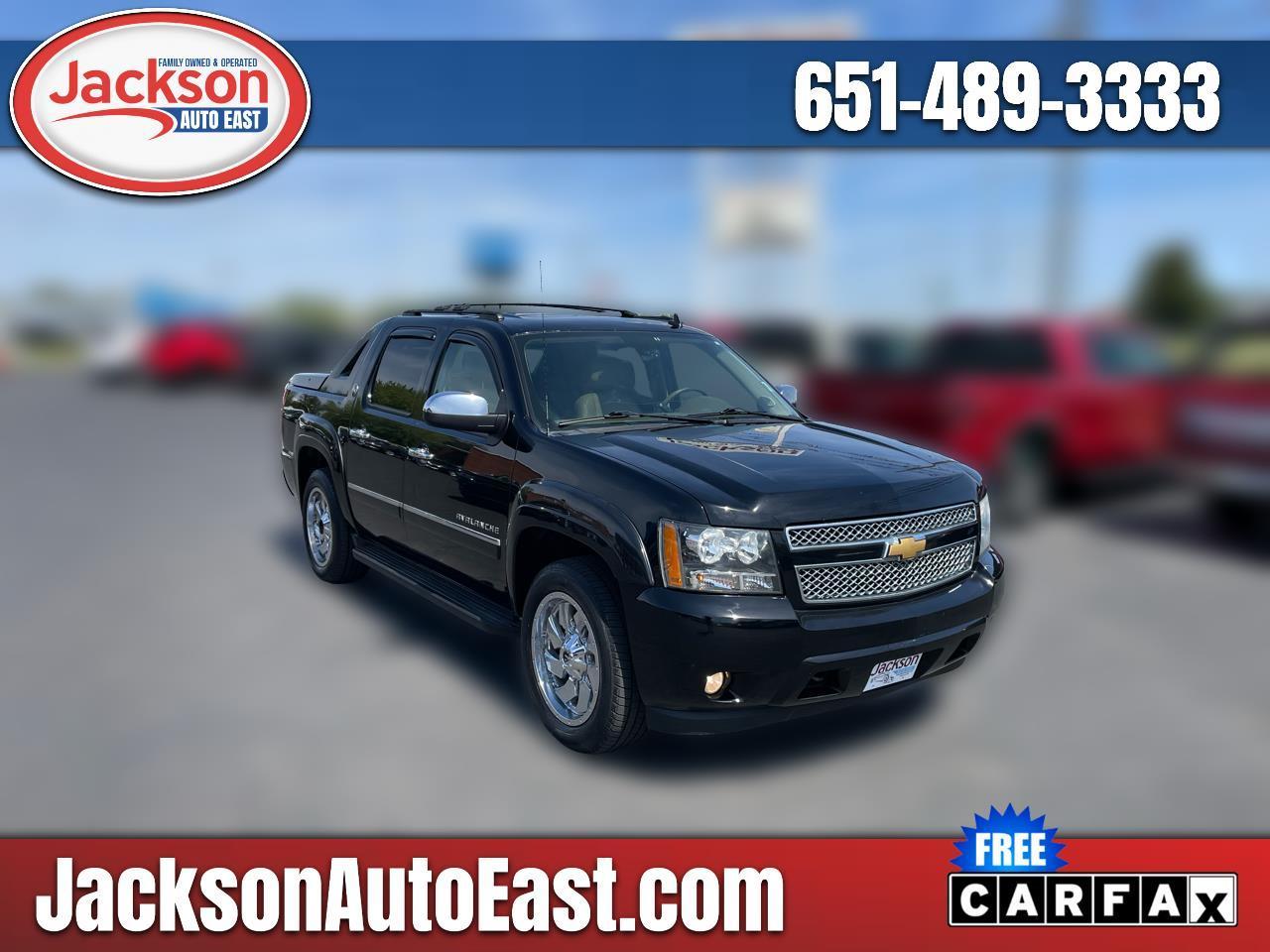 2013 Chevrolet Avalanche 4WD Crew Cab LTZ