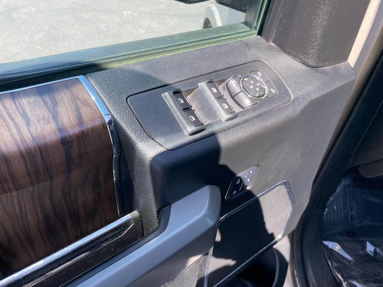 Ford F-150 Lariat 4WD SuperCrew 5.5' Box 2018