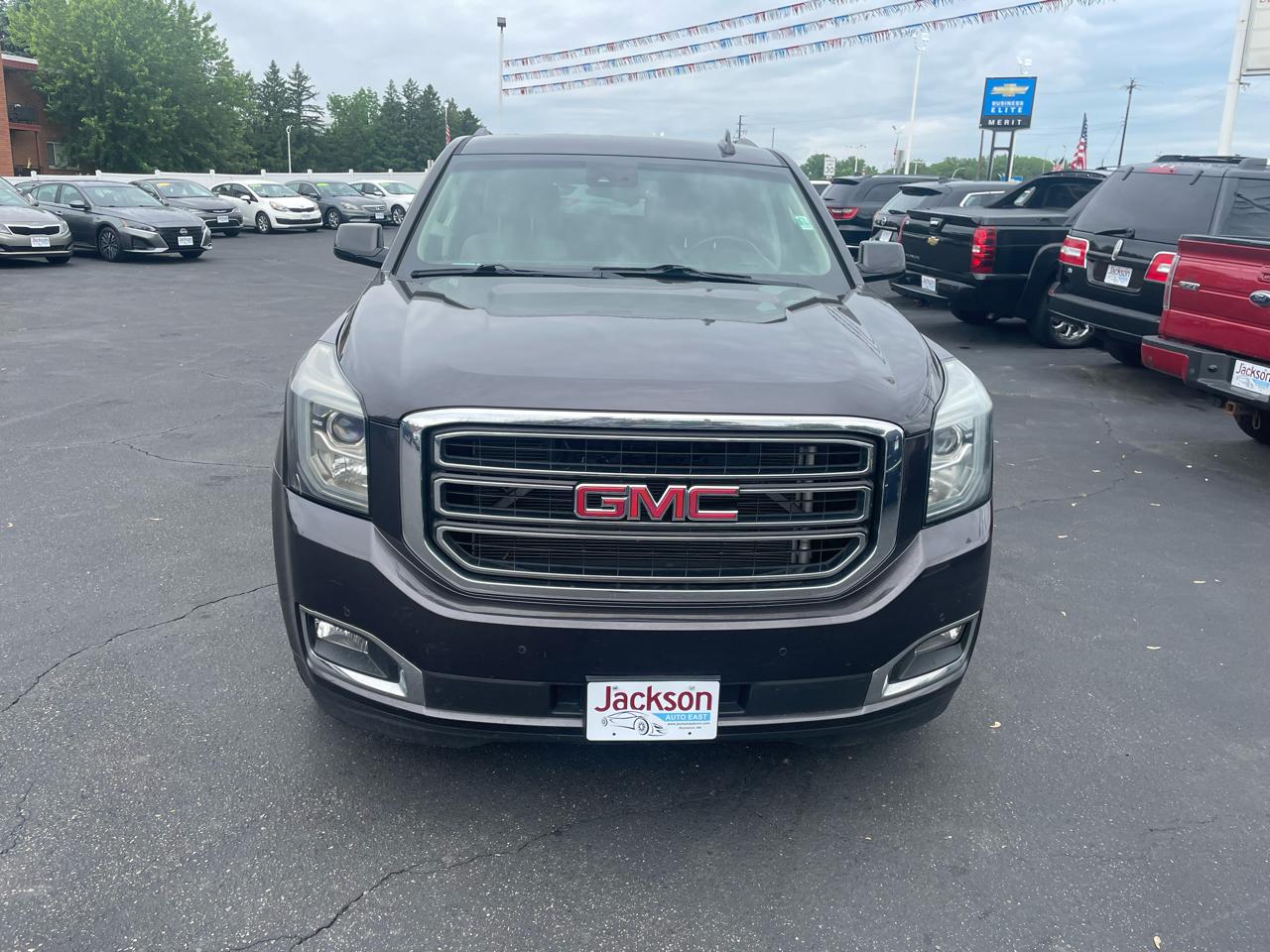 GMC Yukon XL 4WD 4dr SLT 2015