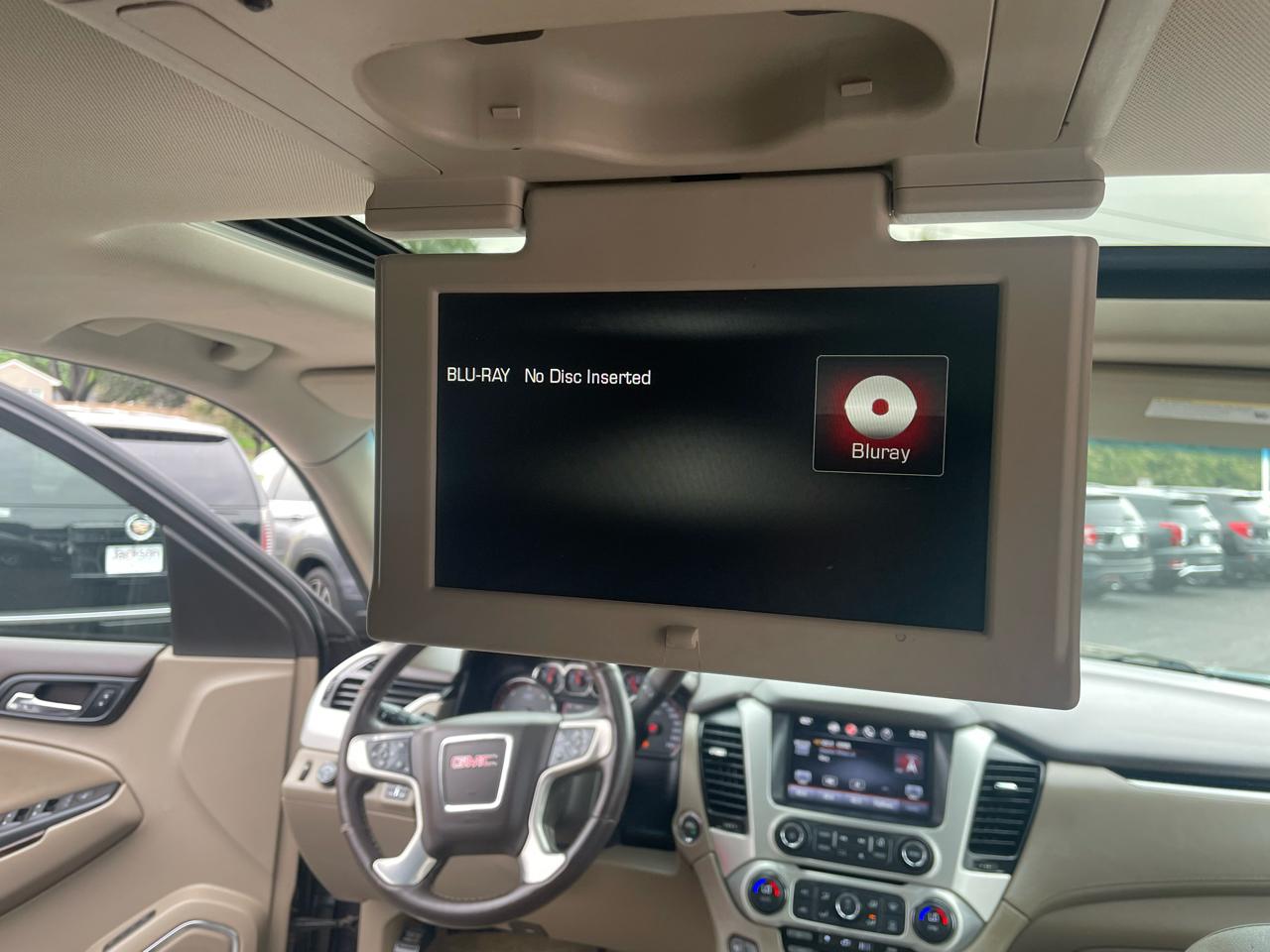 GMC Yukon XL 4WD 4dr SLT 2015