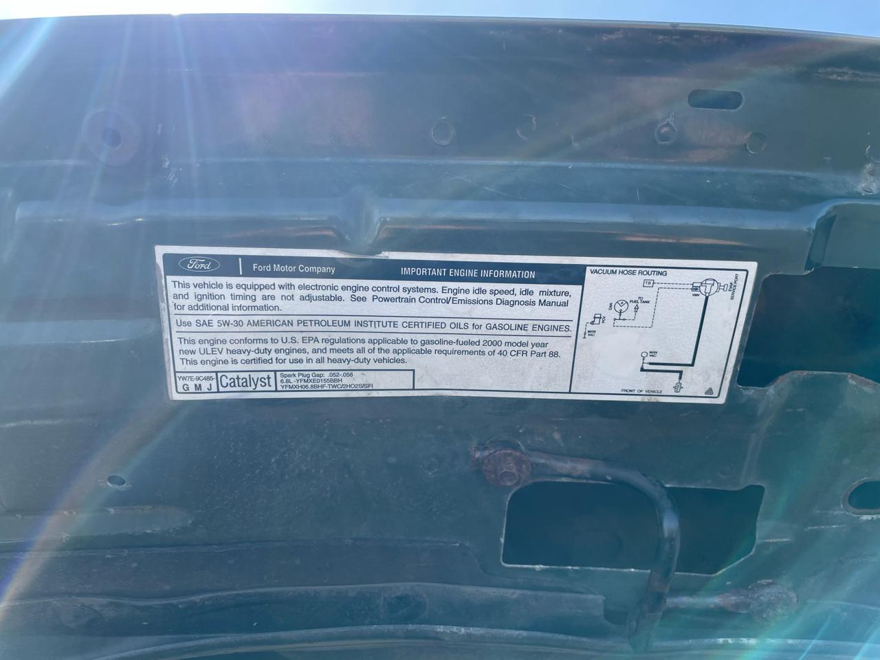 Ford Excursion 137" WB Limited 4WD 2000