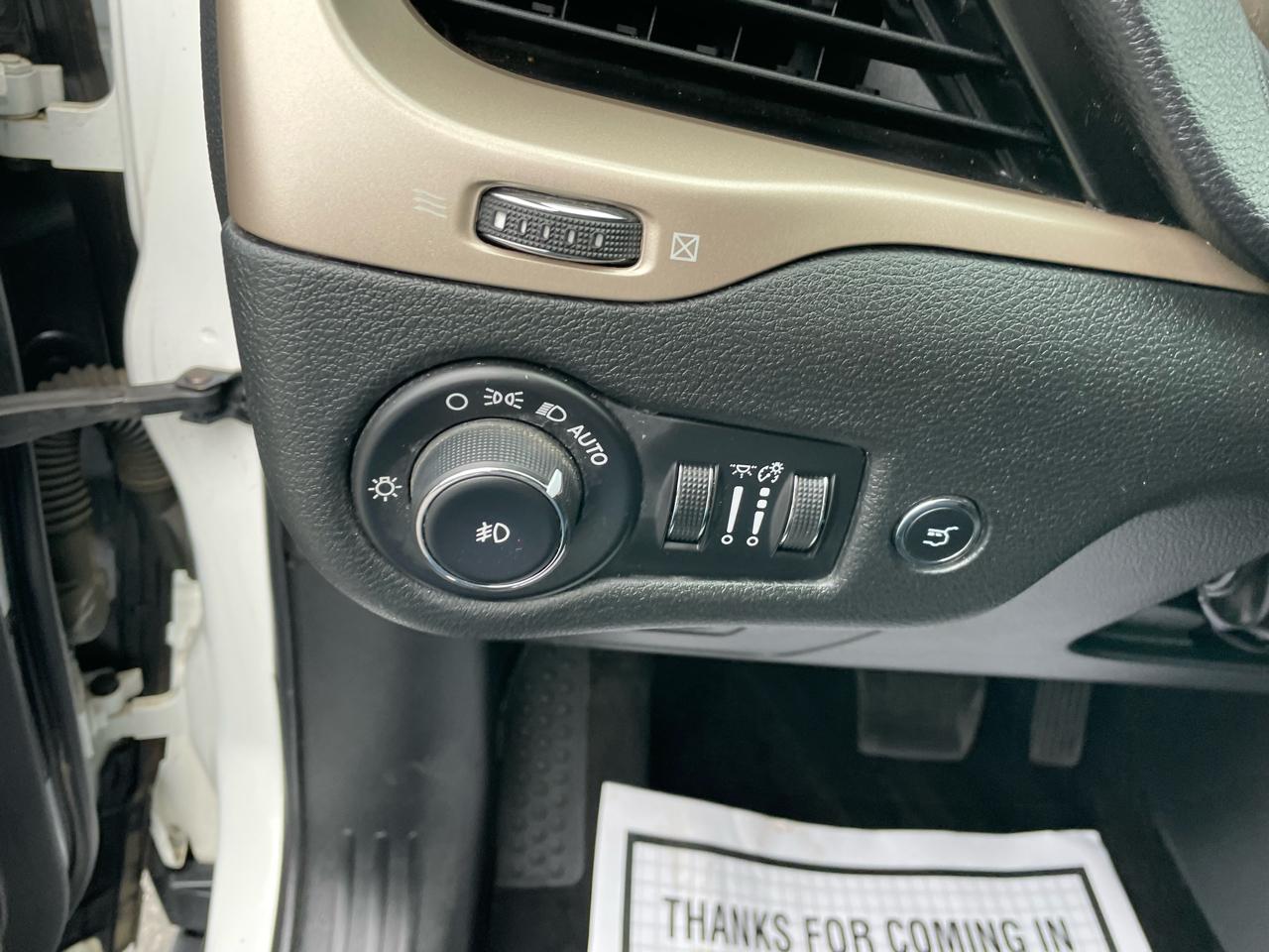Jeep Cherokee 4WD 4dr Limited 2015