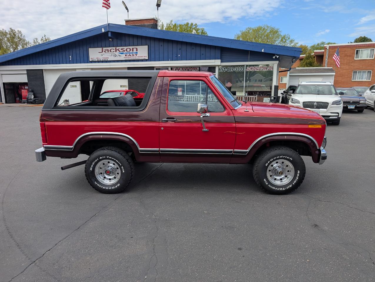 Ford Bronco 2dr Custom 1980
