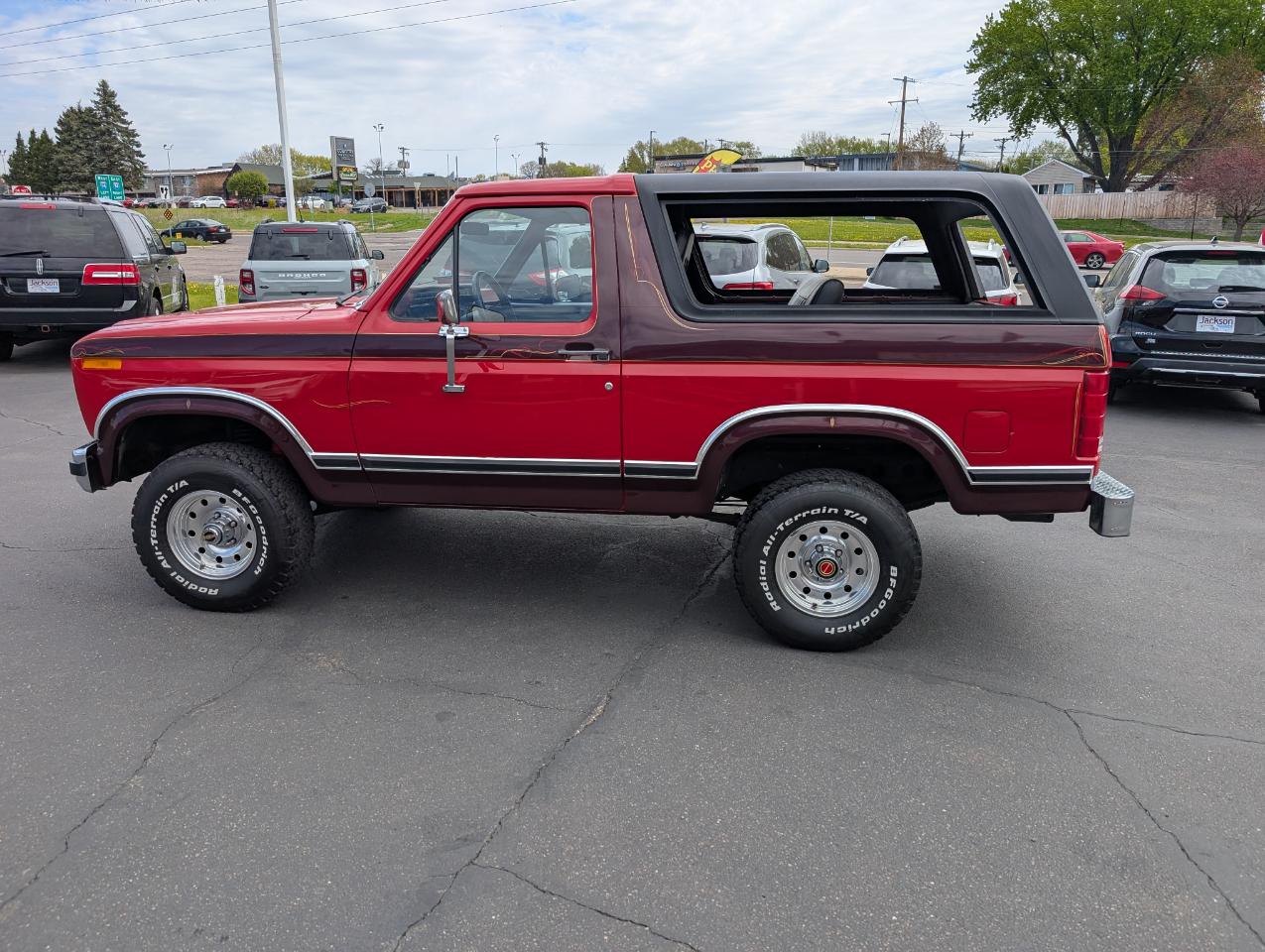 Ford Bronco 2dr Custom 1980