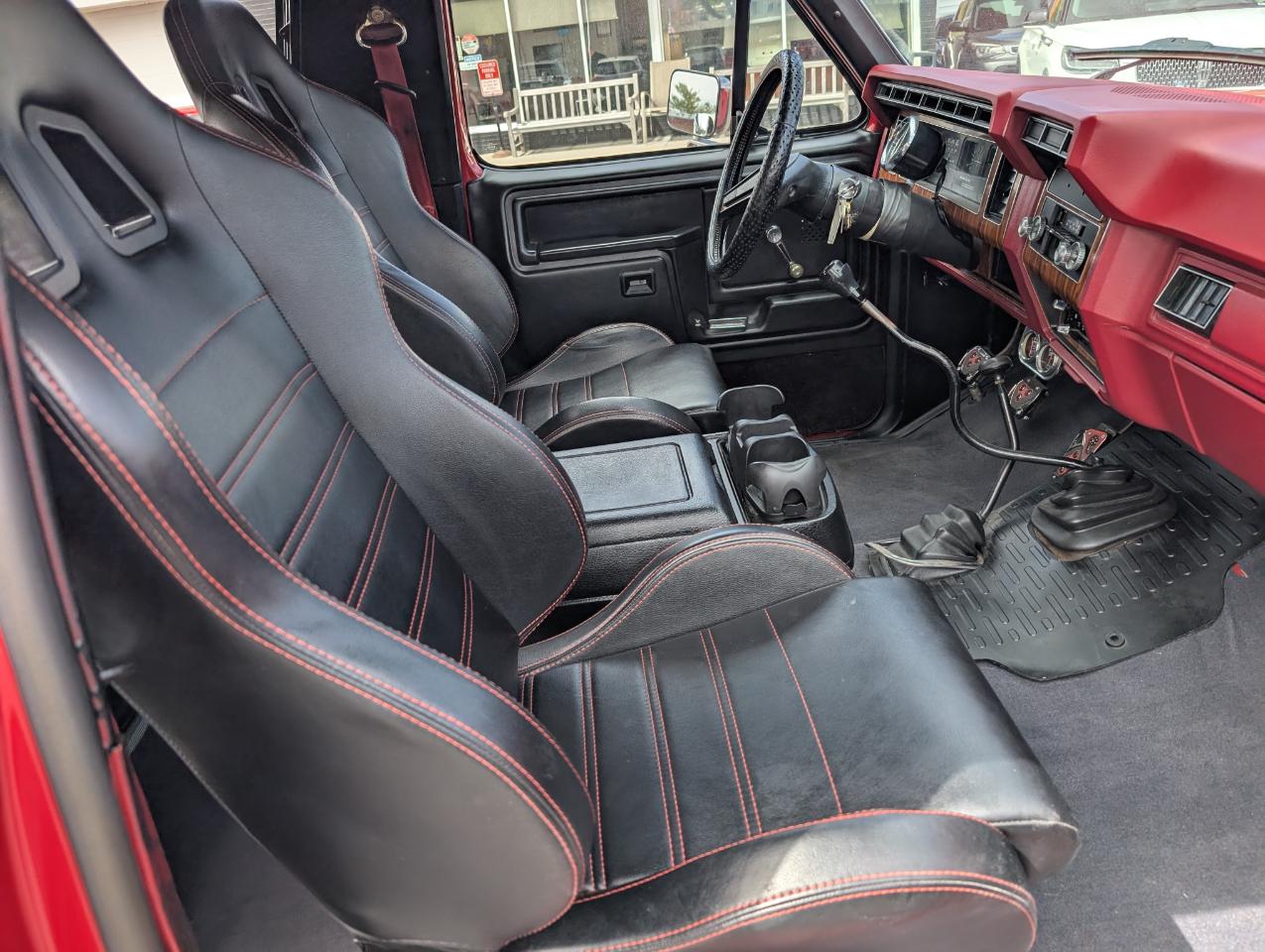 Ford Bronco 2dr Custom 1980