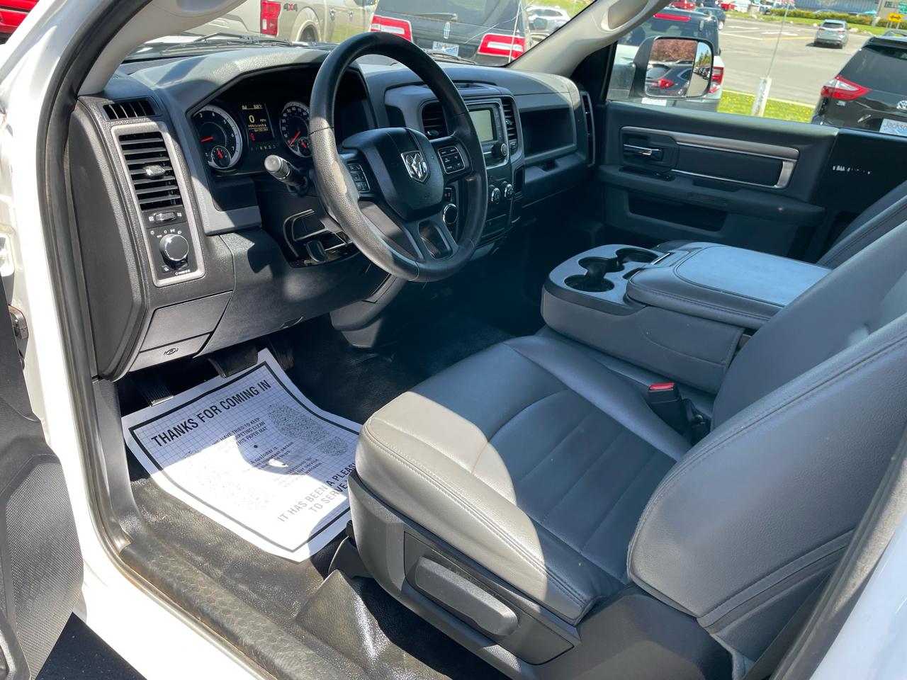 RAM 1500 4WD Reg Cab 120.5" Tradesman 2016