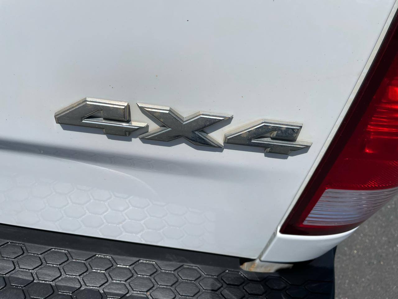 RAM 1500 4WD Reg Cab 120.5" Tradesman 2016