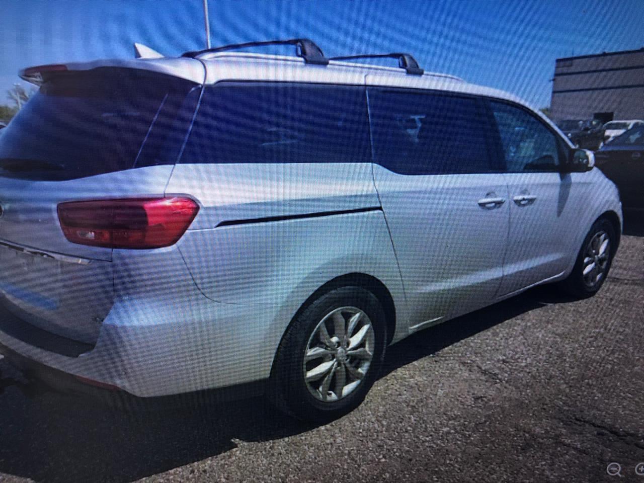 Kia Sedona EX FWD 2020