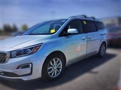 2020 Kia Sedona 