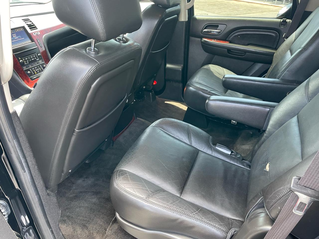 Cadillac Escalade AWD 4dr Premium 2013