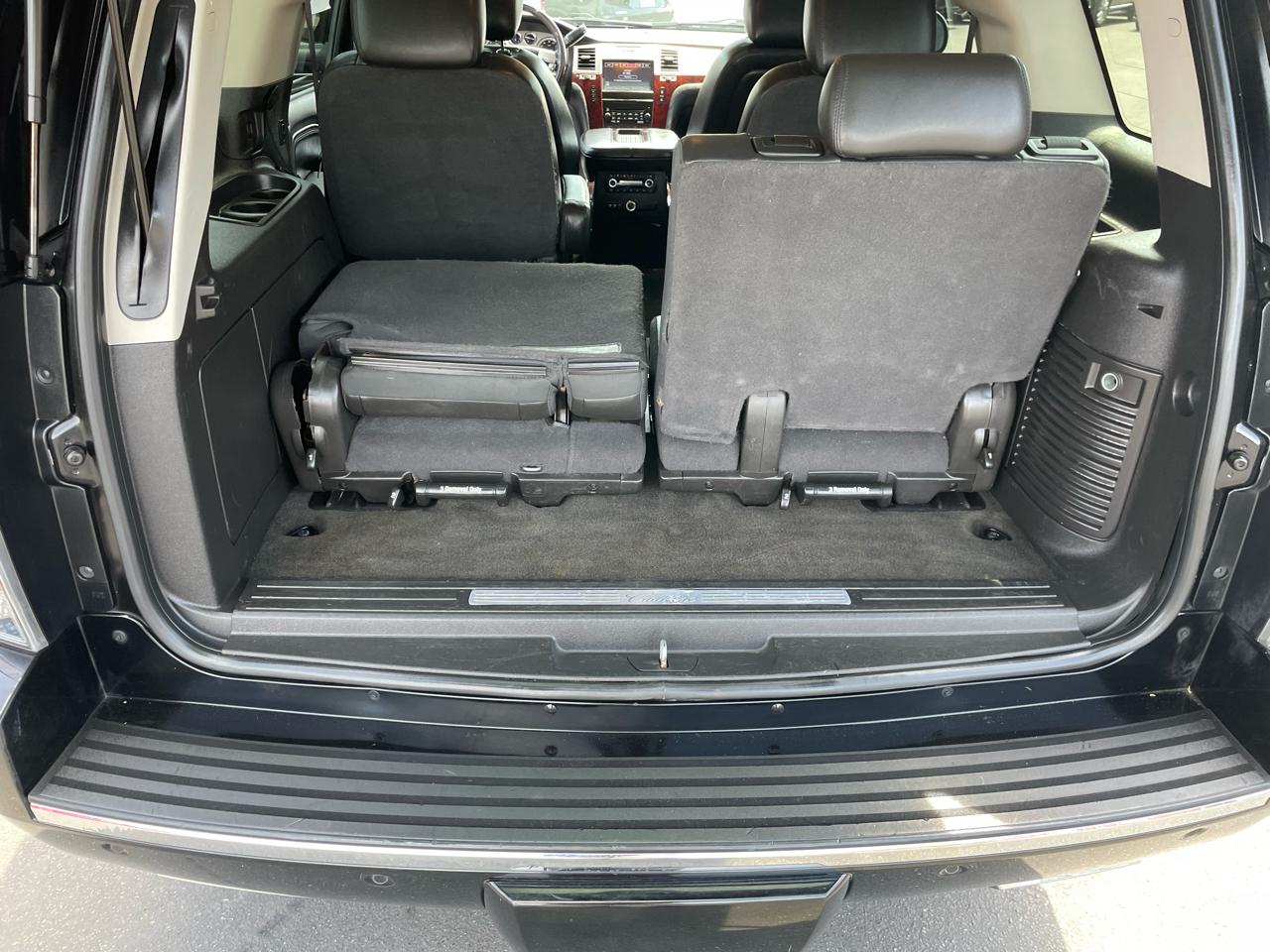 Cadillac Escalade AWD 4dr Premium 2013