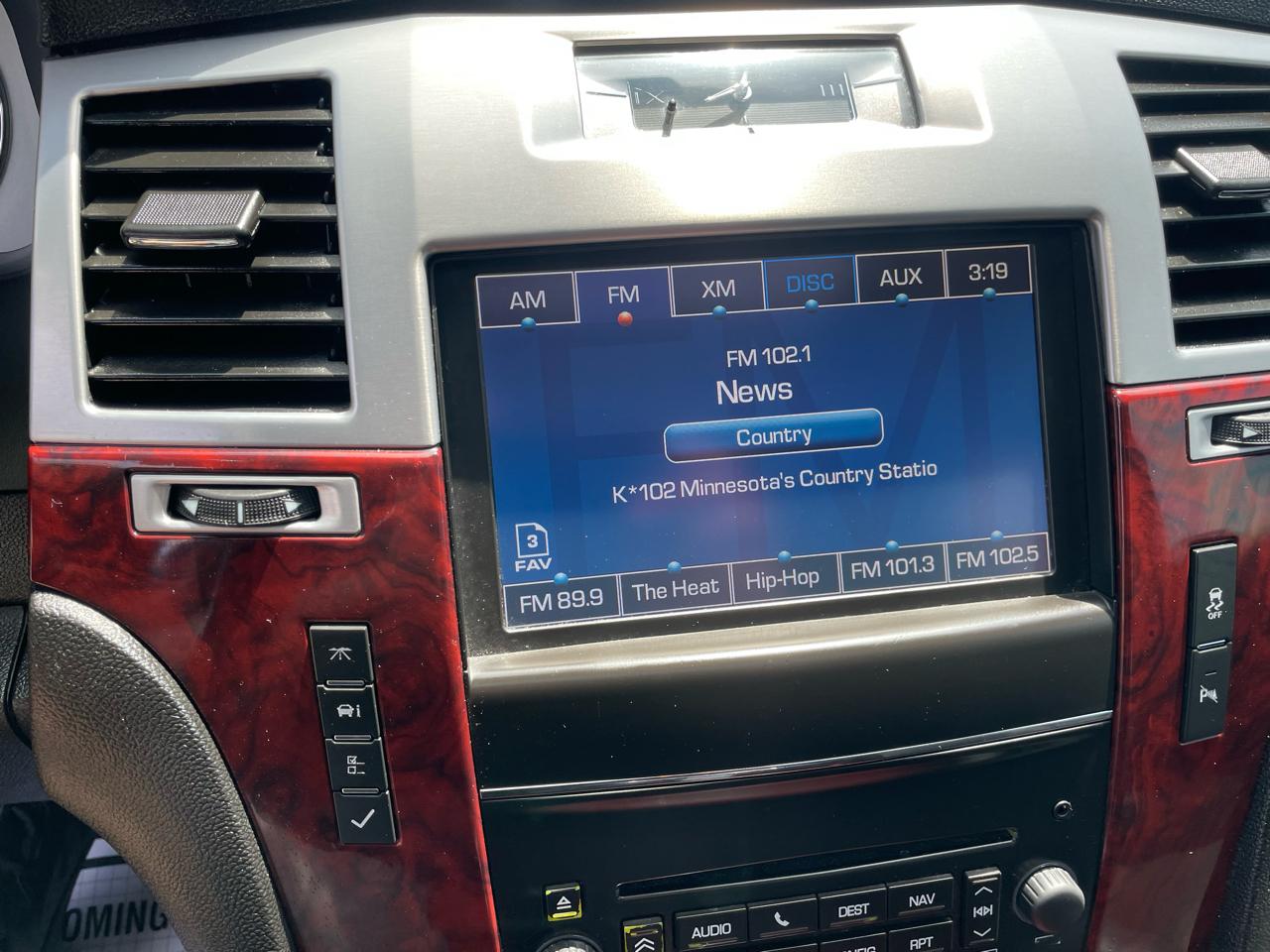 Cadillac Escalade AWD 4dr Premium 2013