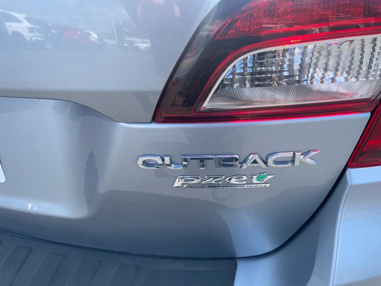 Subaru Outback 2.5i Limited 2017