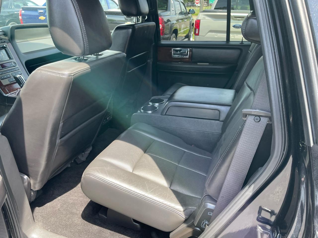 Lincoln Navigator 4WD 4dr 2012