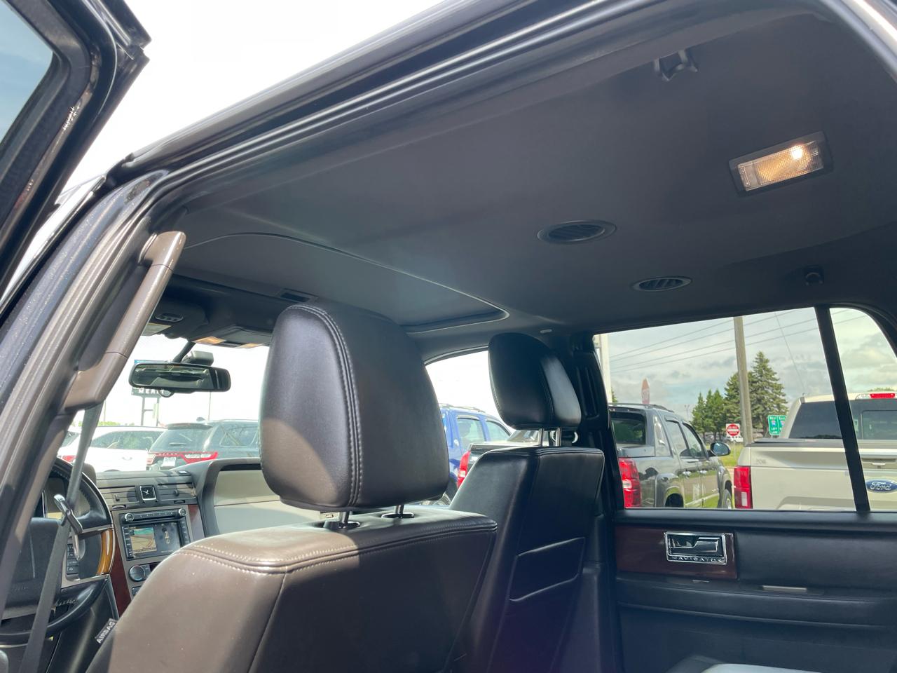 Lincoln Navigator 4WD 4dr 2012
