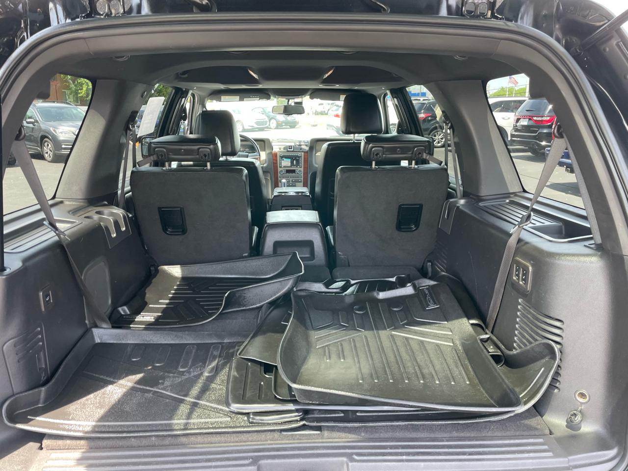 Lincoln Navigator 4WD 4dr 2012