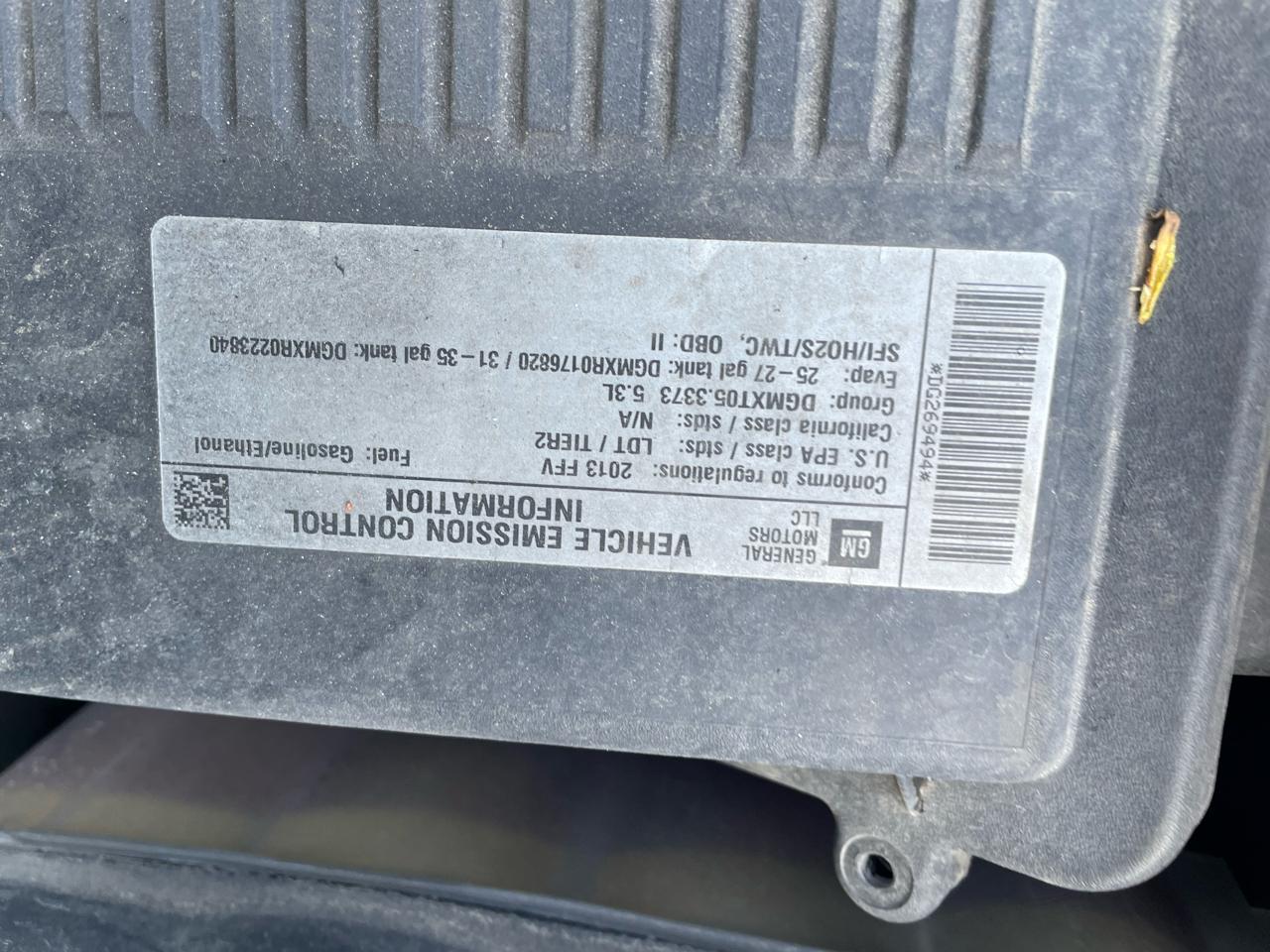 Chevrolet Avalanche 4WD Crew Cab LT 2013