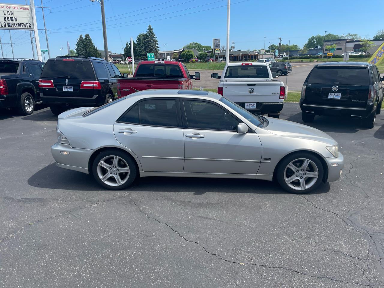 Lexus IS 300 4dr Sdn 2001