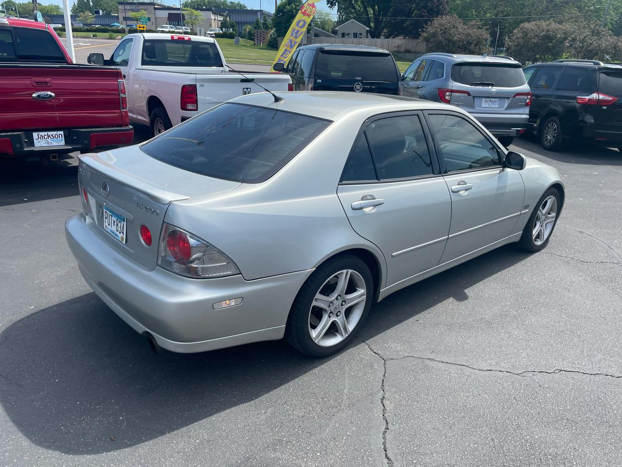 Lexus IS 300 4dr Sdn 2001