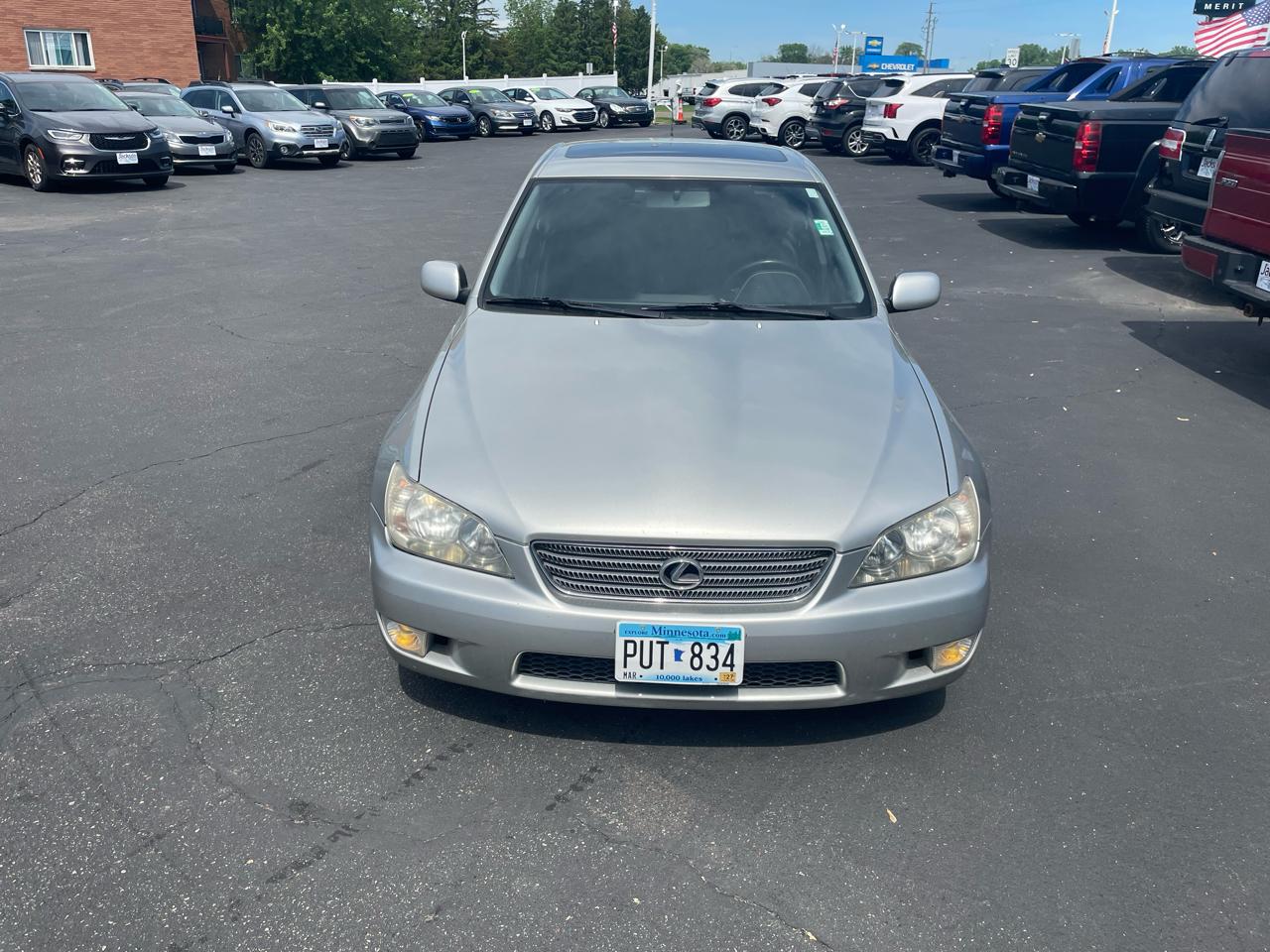 Lexus IS 300 4dr Sdn 2001