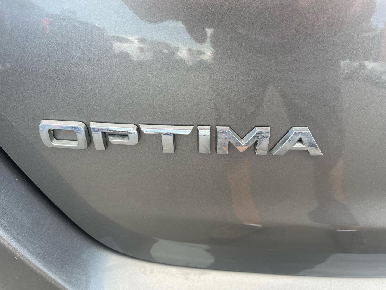 Kia Optima 4dr Sdn 2.4L Auto EX 2012