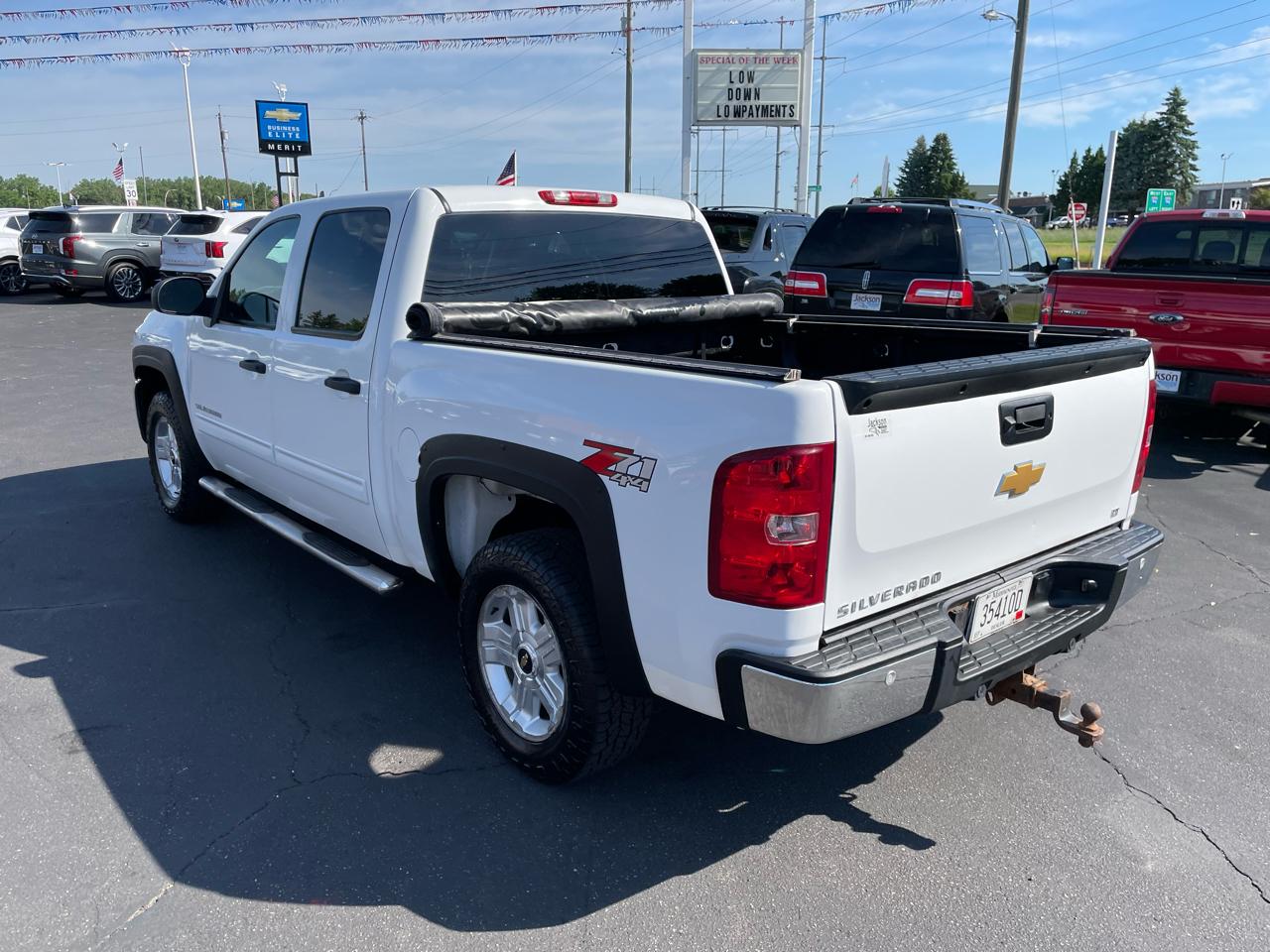 Chevrolet Silverado 1500 4WD Crew Cab 143.5" LT 2012