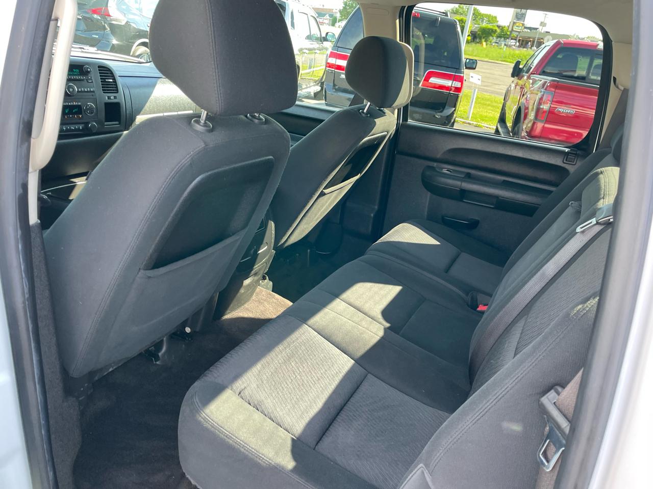 Chevrolet Silverado 1500 4WD Crew Cab 143.5" LT 2012