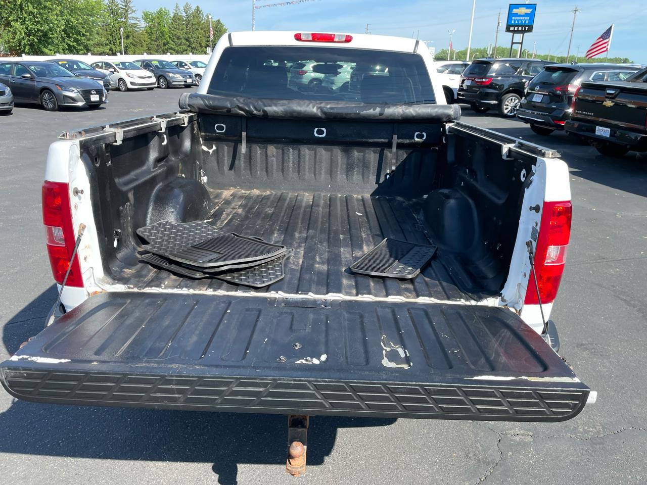 Chevrolet Silverado 1500 4WD Crew Cab 143.5" LT 2012