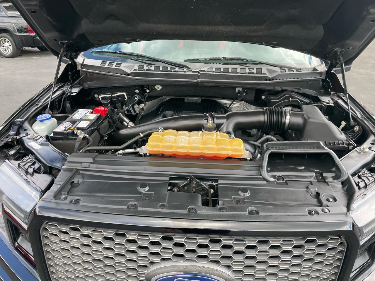 Ford F-150 Lariat 4WD SuperCrew 5.5' Box 2018