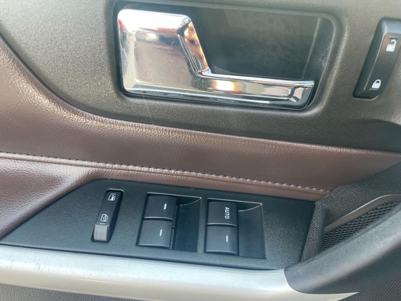 Ford Edge 4dr Limited AWD 2012