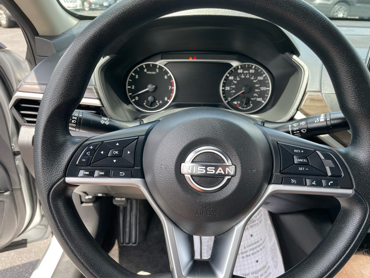 Nissan Altima 2.5 SV Sedan 2024