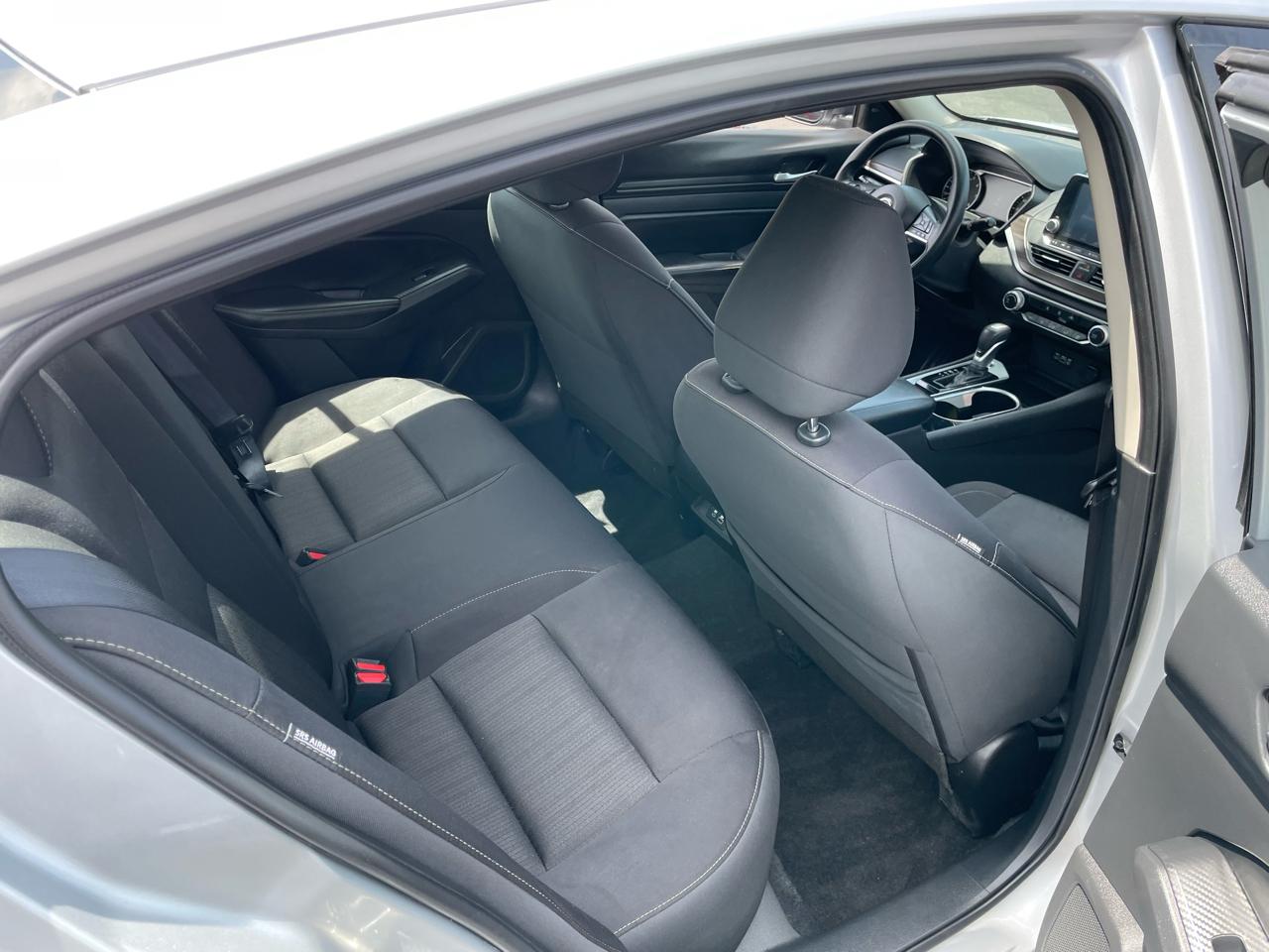 Nissan Altima 2.5 SV Sedan 2024