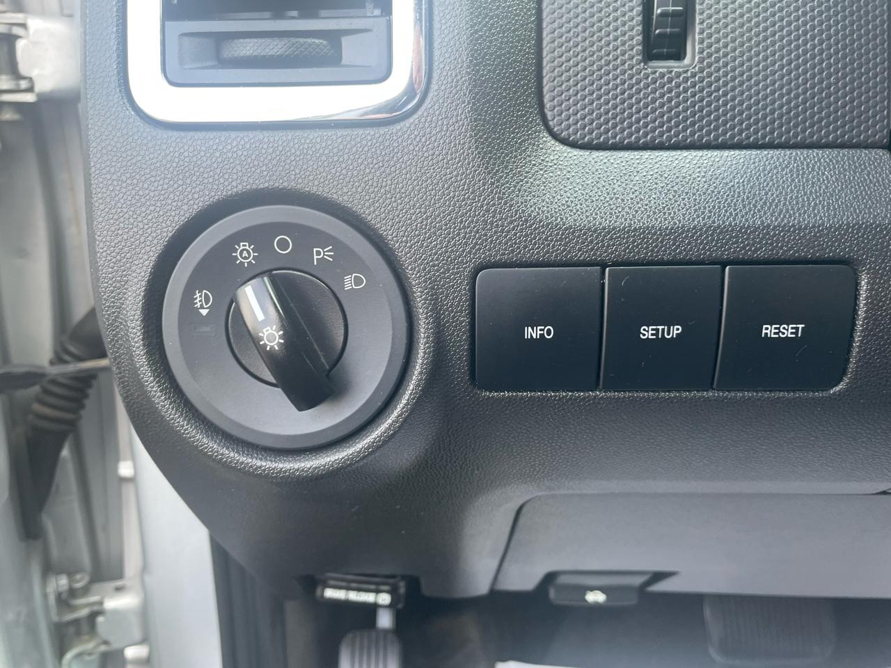Ford Escape 4WD 4dr Limited 2012