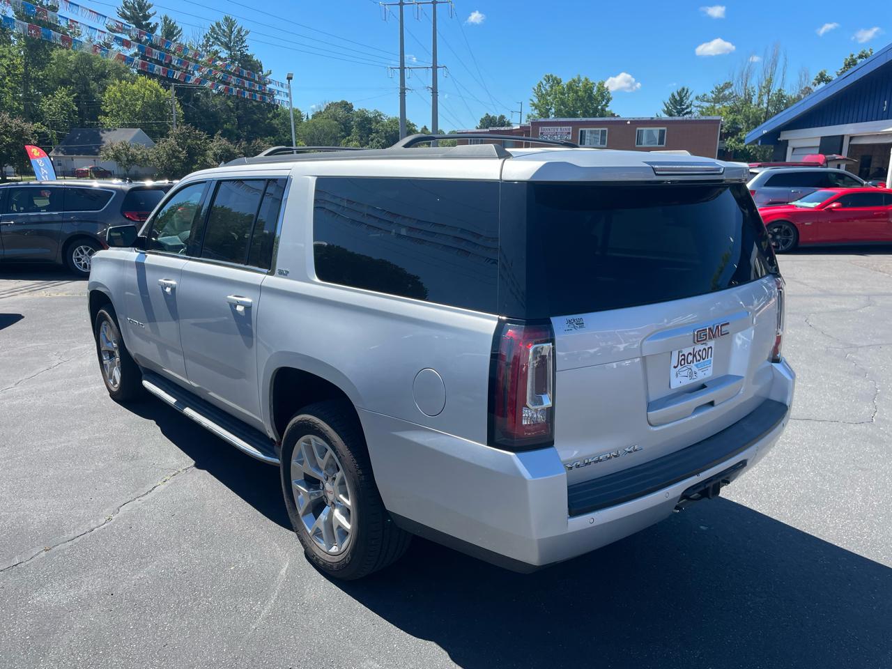 GMC Yukon XL 4WD 4dr SLT 2015