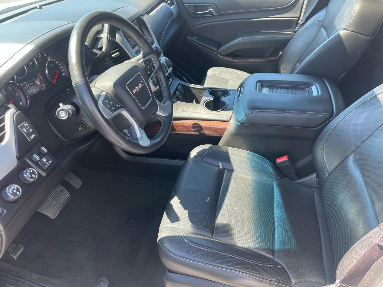 GMC Yukon XL 4WD 4dr SLT 2015
