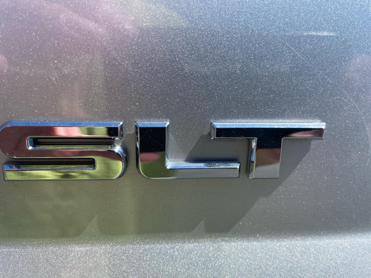 GMC Yukon XL 4WD 4dr SLT 2015