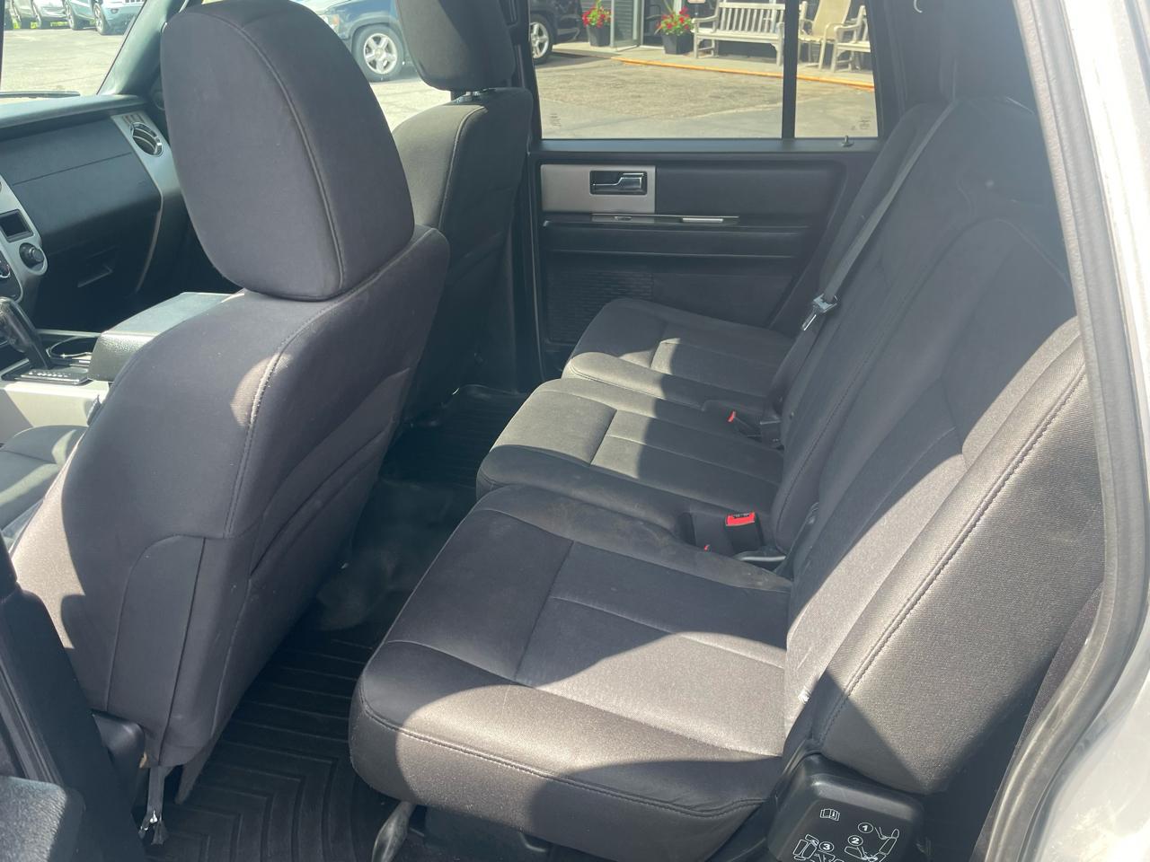 Ford Expedition EL 4WD 4dr XLT 2016